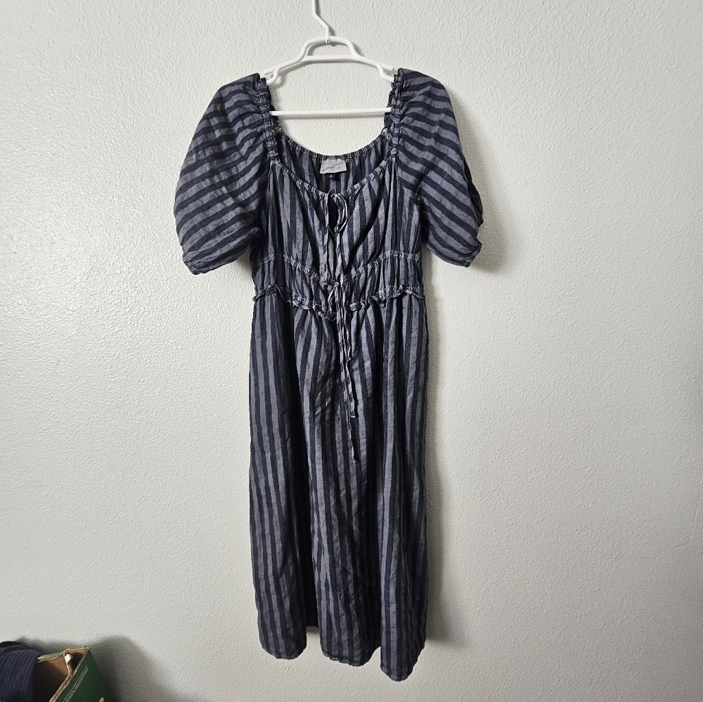 Universal Thread Navy and Gray Striped Midi Dress